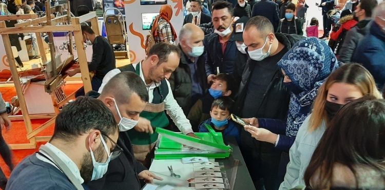 KAYSERİ BÜYÜKŞEHİR BELEDİYESİ, BAŞKENTTE GENÇLERİN GÖNÜLLERİNİ FETHETTİ