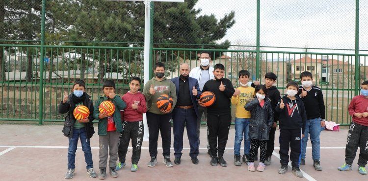 SAKALTUTANLILAR İSTEDİ BAŞKAN YALÇIN YAPTI