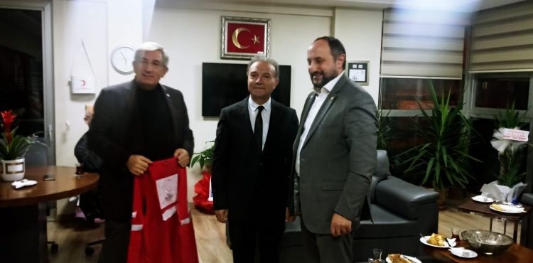 KARAYEL’İN KAYSERİ KIZILAY YÖNETİMİ ZİYARETİ