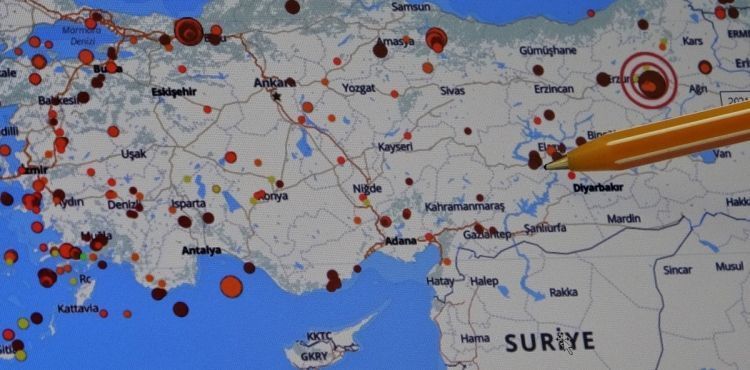 Jeoloji uzmanı Prof. Dr. Aksoy, 'Bu faya dikkat' diyerek uyardı