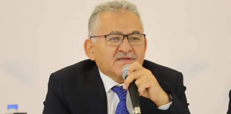 BAŞKAN BÜYÜKKILIÇ'TAN YEŞİLHİSAR’DA 35 MUHTARLA YATIRIM DEĞERLENDİRME TOPLANTISI
