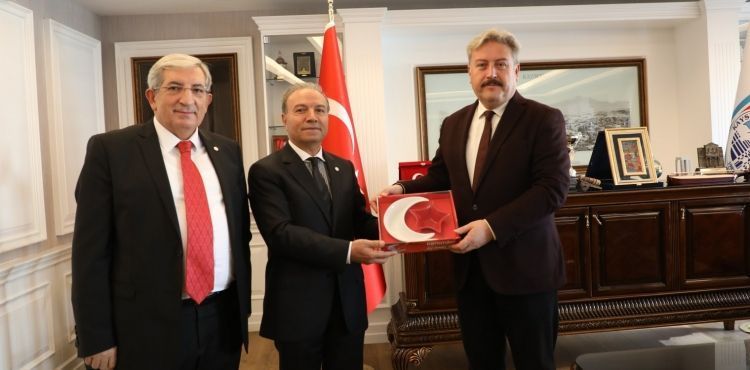 KIZILAY KAYSERİ ŞUBESİ YENİ YÖNETİMİNDEN BAŞKAN PALANCIOĞLU’NA ZİYARET