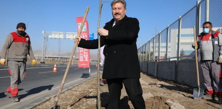 Melikgazi’de Geleceğe Nefes Olmaya Devam