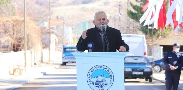 BAŞKAN BÜYÜKKILIÇ, FELAHİYE’DE 17 PROJENİN AÇILIŞINI YAPTI, MUHTARLARI DİNLEDİ
