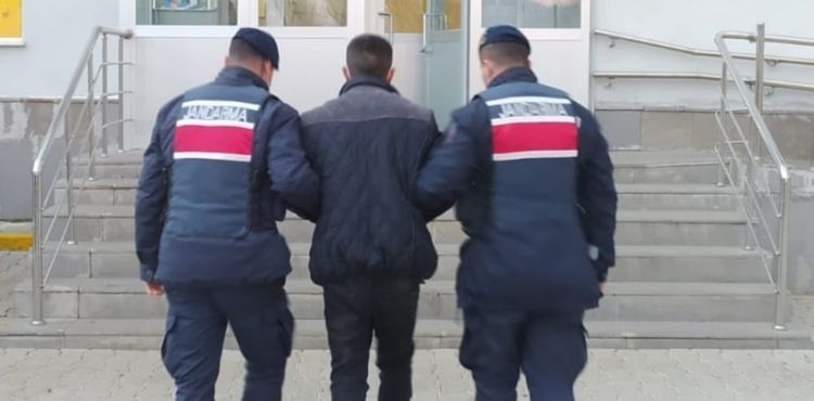 Terör Şüphelisi 2 Kişi Yakalandı