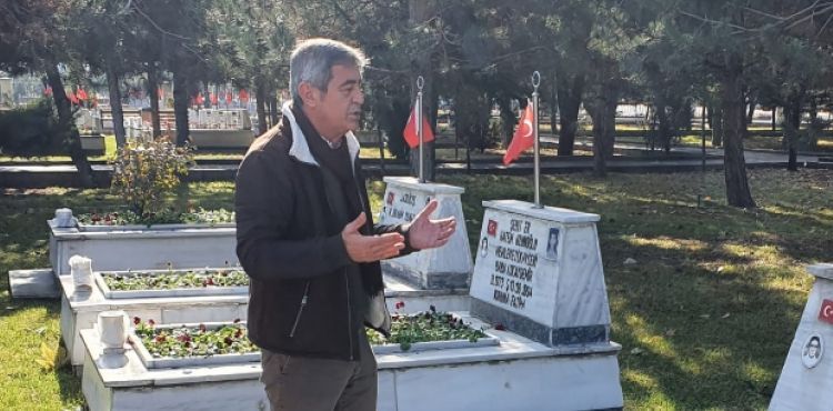 KAZIM YÜCEL TERÖR SALDIRISINI KINADI