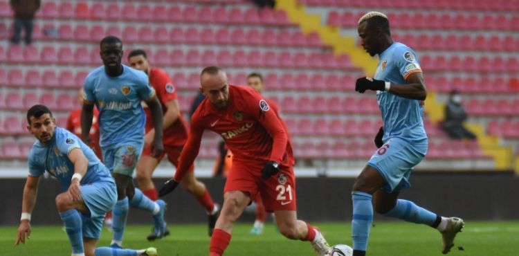 Yukatel Kayserispor Evinde Kayıp