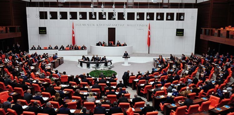 Asgari ücrette vergi muafiyetine ilişkin kanun teklifi kabul edildi