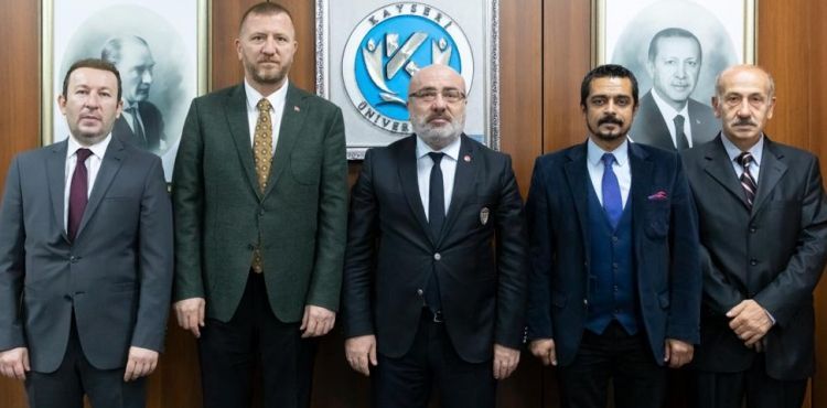 KAYSERİ YOZGATLILAR FEDERASYONU BAŞKANI ÇAĞAN’DAN REKTÖR KARAMUSTAFA’YA ZİYARET