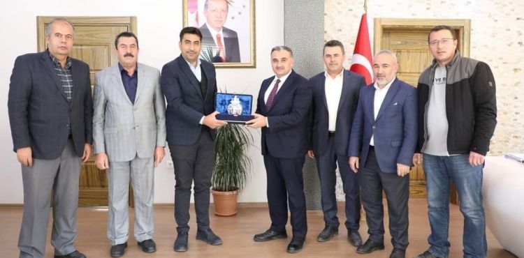 Develi Belediyesi’nde sözleşme sevinci