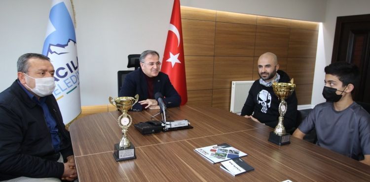 HACILAR VOLEYBOL’DA İL BİRİNCİSİ