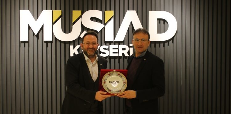 Kayseri MÜSİAD'da Bayrak Değişimi: Ferhat Akmermer Şube Başkanı Oldu