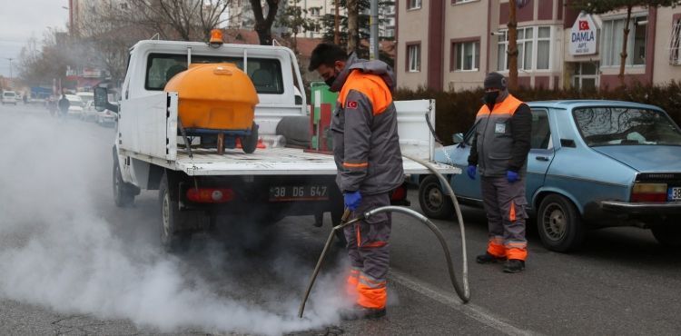 MELİKGAZİ İLDEM'İ KÖŞE BUCAK TEMİZLEDİ