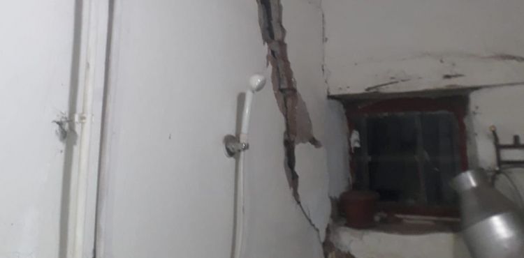 BÜYÜKŞEHİR İTFAİYESİ, DEPREM BÖLGESİNDE YARDIMA KOŞTU