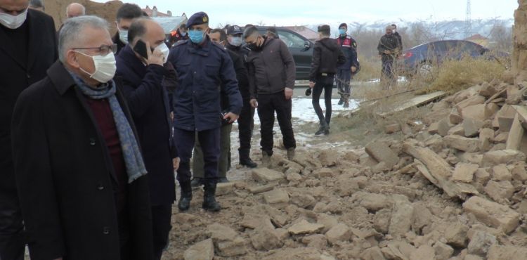 Kayseri'de bir ilçe diken üzerinde