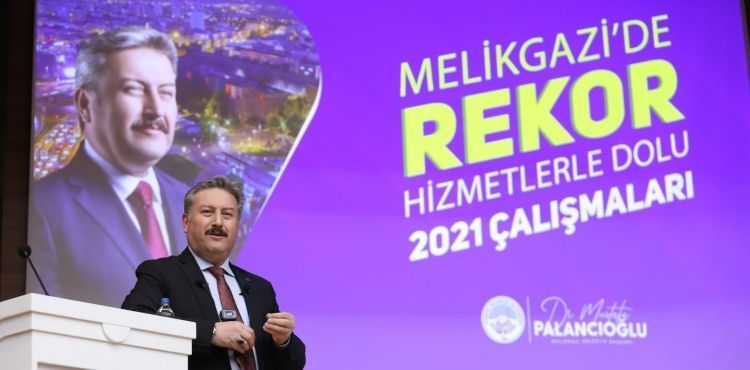 BAKAN PALANCIOLU, 2021 YILI HZMETLERN ANLATMAYA DEVAM EDYOR