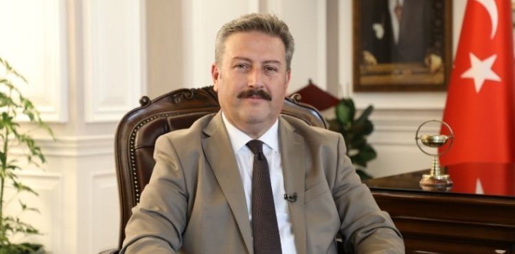 İŞİTME ENGELLİLERLE İLETİŞİM İÇİN, TÜRK İŞARET DİLİ KURSU AÇILACAK