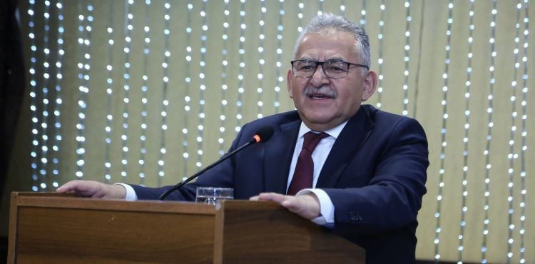 BÜYÜKKILIÇ ESNAFLARLA BULUŞTU, ÇÖZÜM SUNDU