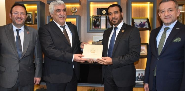 BAE'NİN BÜYÜKELÇİSİ, MÜSİAD’LI İŞ İNSANLARI İLE KAYSERİ’DE BİR ARAYA GELDİ