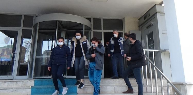 Çeşitli suçlardan aranan 20 şahıs yakalandı.