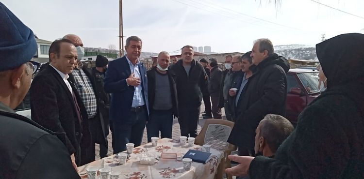 KAZIM YÜCEL TAVLUSUN MAHALLESİ SAKİNLERİNİN DERDİNİ DİNLEDİ