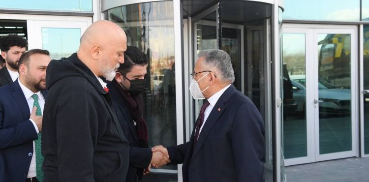 BAŞKAN BÜYÜKKILIÇ’TAN KAYSERİSPOR’A MORAL ZİYARETİ