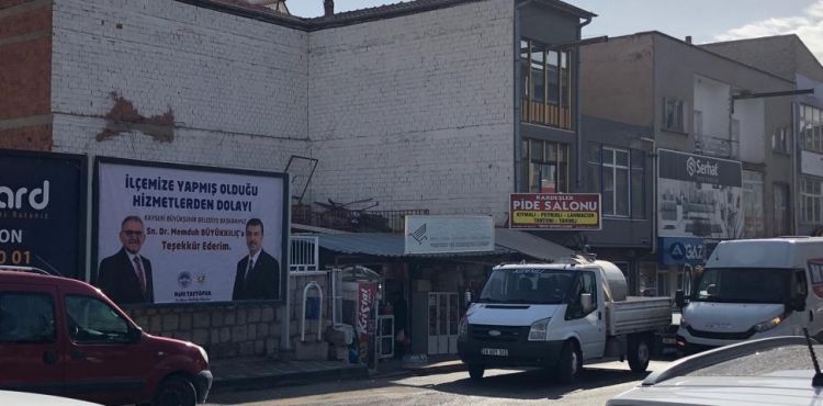 BAŞKAN BÜYÜKKILIÇ’A YEŞİLHİSAR BELEDİYE BAŞKANI TAŞYAPAN’DAN TEŞEKKÜR