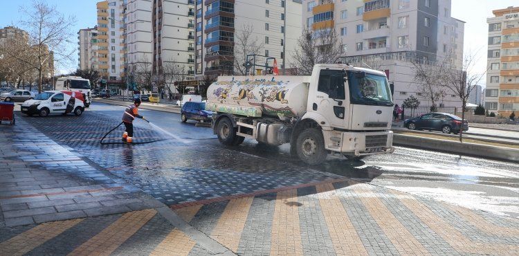 TALAS’TA ERKEN BAHAR TEMİZLİĞİ