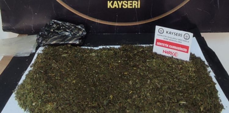 Kayseri'de uyuşturucu madde operasyonu: 2 gözaltı