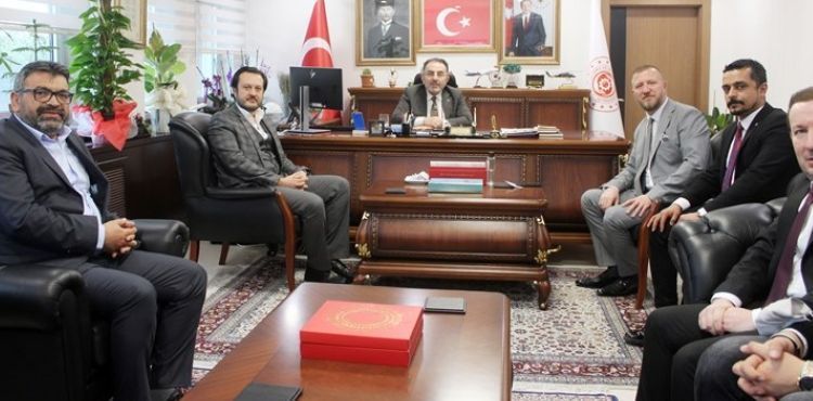 KAYSERİ YOZGATLILAR FEDERASYONU’NDAN ÇALIŞMA VE SOSYAL GÜVENLİK BAKAN YARDIMCISI ERTUĞRUL SOYSAL’A ZİYARET