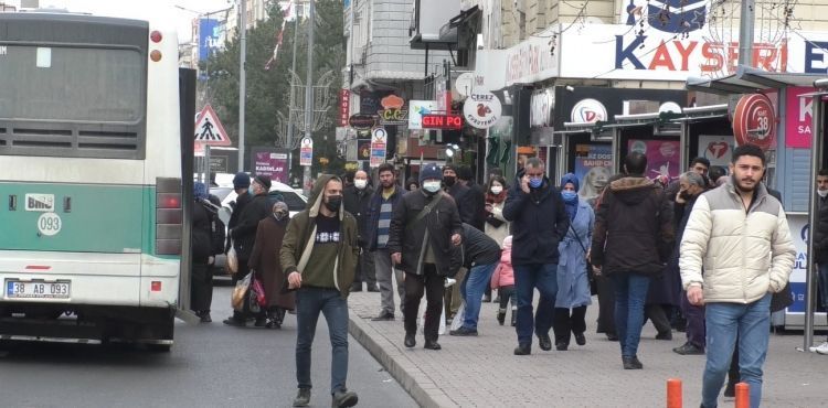 Kayseri halkı tedbiri elden bırakmıyor
