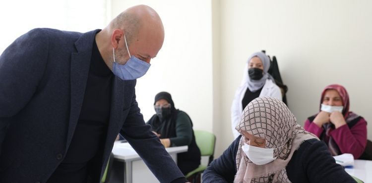 BAŞKAN ÇOLAKBAYRAKDAR, “KADINLARIMIZ, BAŞIMIZIN TACIDIR”