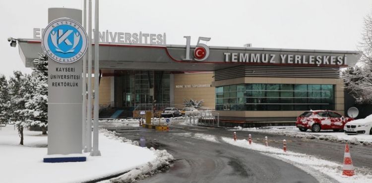 KAYÜ’de kar tatili