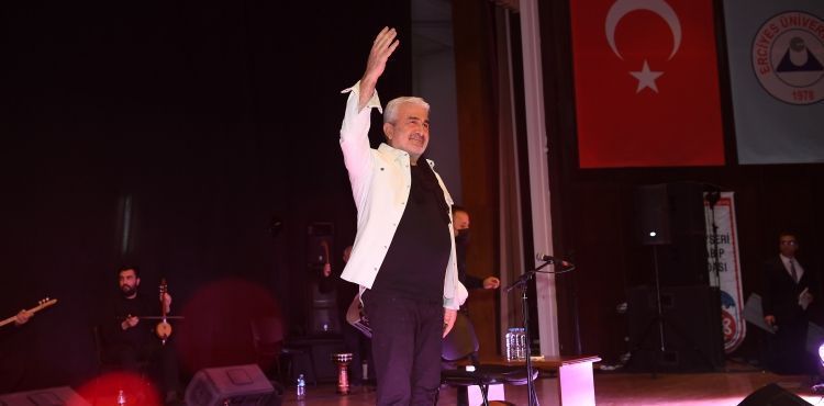 BÜYÜKŞEHİR’DEN SAĞLIK ÇALIŞANLARINA ÖZEL KONSER