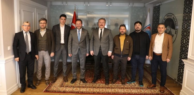 MÜSİAD KAYSERİ ŞUBESİ YENİ YÖNETİMİNDEN BAŞKAN PALANCIOĞLU’NA ZİYARET