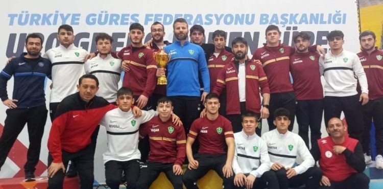 KAYSERİ ŞEKERSPOR TÜRKİYE İKİNCİSİ OLDU