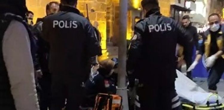 2 kişiyi bıçaklayıp kaçan şahıs yakalandı