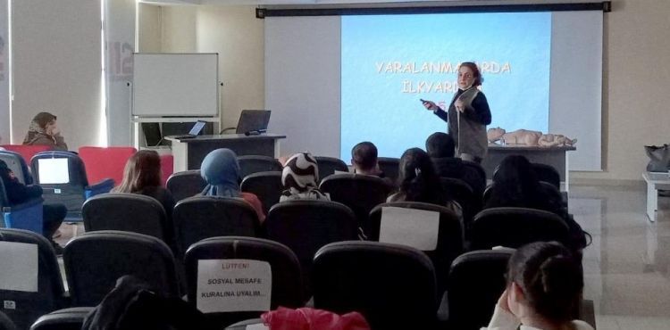 Kayseri’de Acil Çağrı Merkezi çalışanlarına ‘Temel İlkyardım Eğitimi’