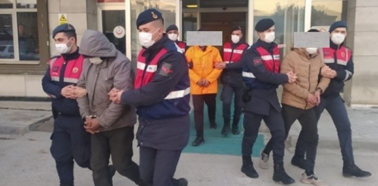 Kamu kurumlarından hırsızlık yapan 3 şahıs yakalandı