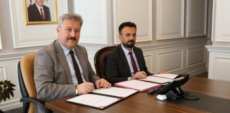 KÜTÜPHANE HAFTASI'NIN İLK GÜNÜNDE MELİKGAZİ’DE KÜTÜPHANE PROTOKOLÜ
