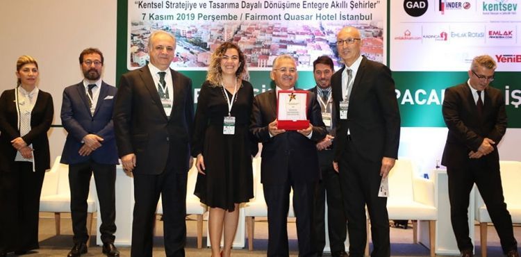 BAŞKAN BÜYÜKKILIÇ İLE BÜYÜKŞEHİR, 3 YILA 20 ÖDÜL SIĞDIRDI