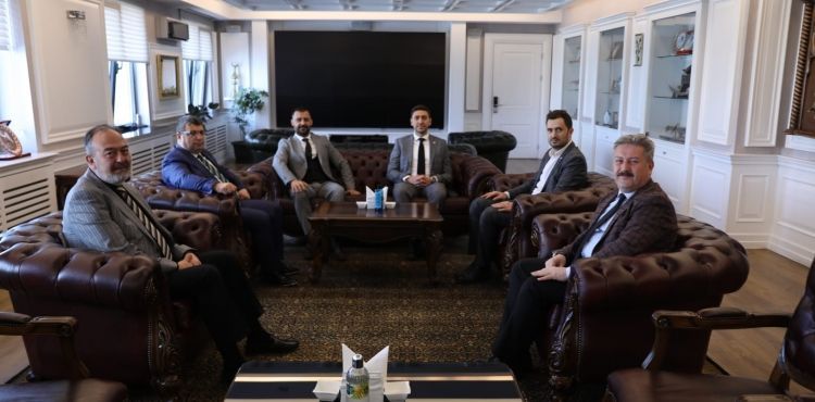 Osb den Palancıoğlu'na iade-i ziyaret