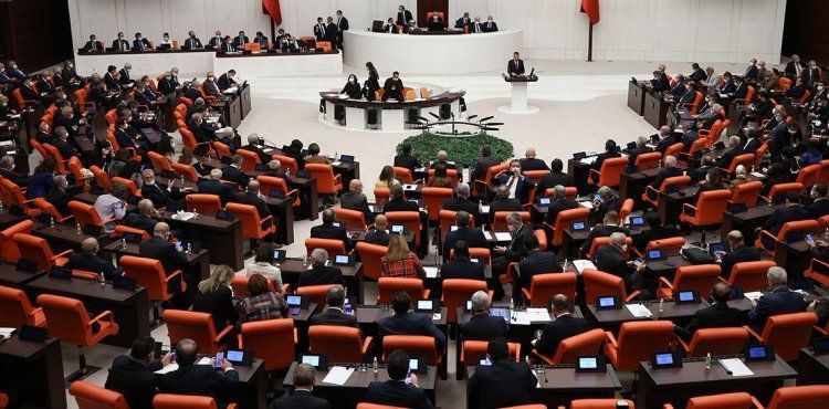 Milletvekillerinin illere göre dağılımını belirleyen YSK Kararı Resmi Gazete'de