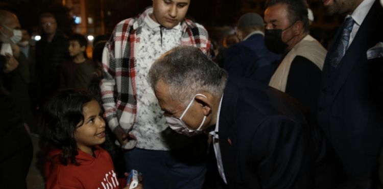 BÜYÜKKILIÇ, ÖĞRENCİLERLE İFTAR SOFRASINDA BULUŞTU