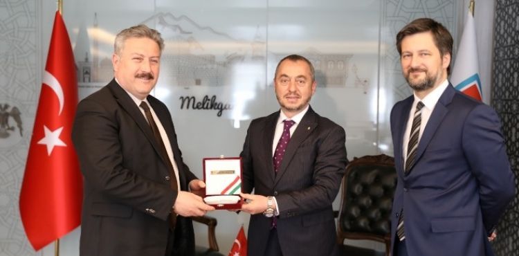 MACARİSTAN’IN ANKARA BÜYÜKELÇİSİ’NDEN BAŞKAN PALANCIOĞLU’NA ZİYARET