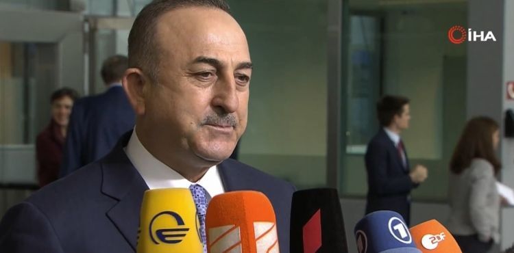 görüntüler nispeten pozitif olan atmosfere zarar verdi