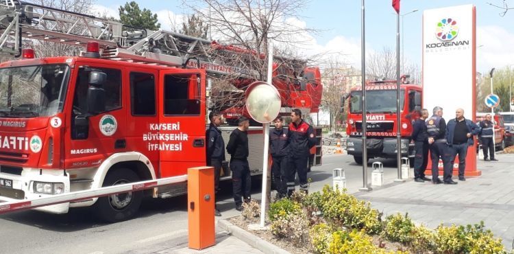 Kocasinan Belediyesi sistem odasında yangın