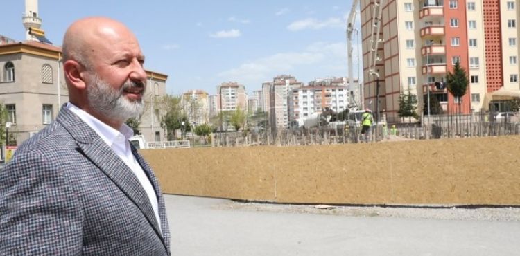 BAŞKAN ÇOLAKBAYRAKDAR, “YOĞUN BİR ŞEKİLDE SOSYAL DONATILARIN TEMELLERİNİ ATIYORUZ”