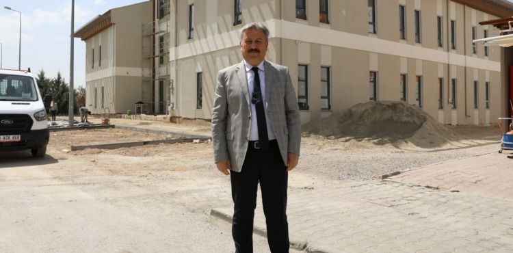 “Alparslan Türkeş Sosyal Yaşam ve Kültür Merkezi, Hayırlı olsun”