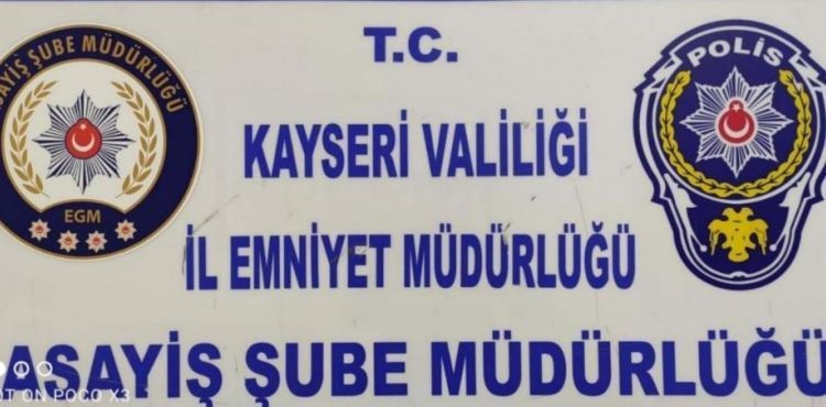 Kayseri’de ev ve iş yerlerinden hırsızlık yapan şahıslar yakalandı